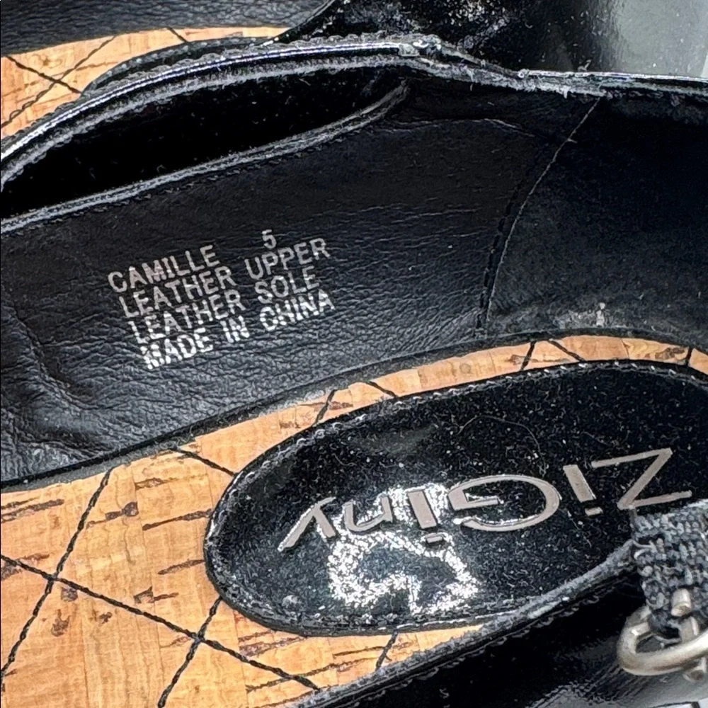 ZiGi NY Camilla Black Peep-Toe Patent Wedge Sandals size 5